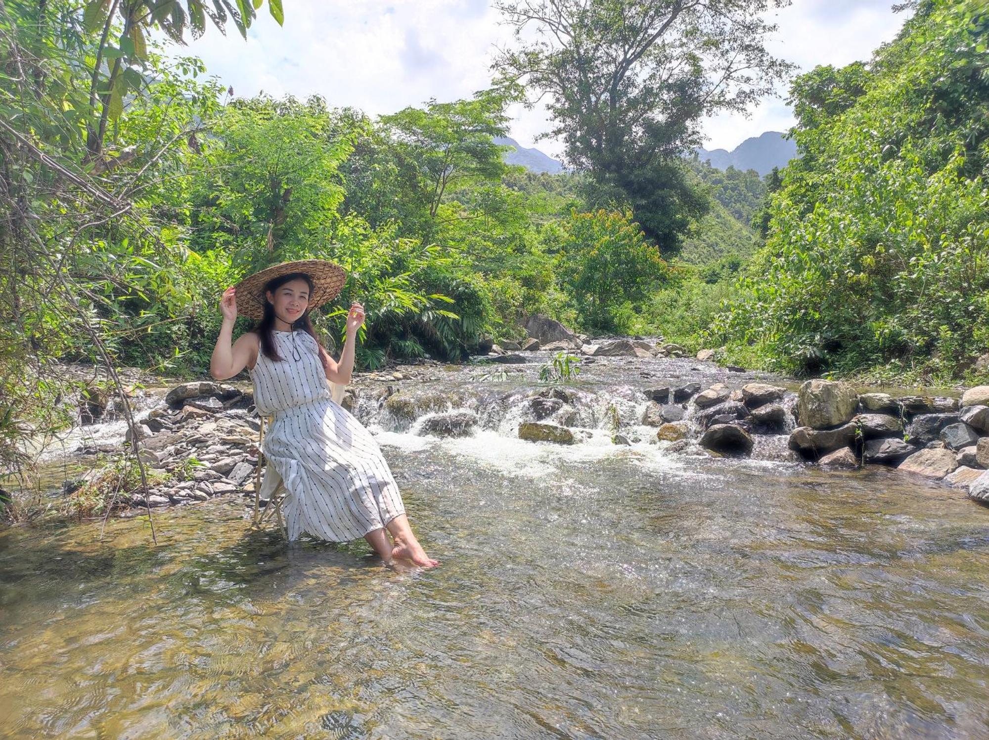 Lung Muoi Homestay Na Giao Exterior foto